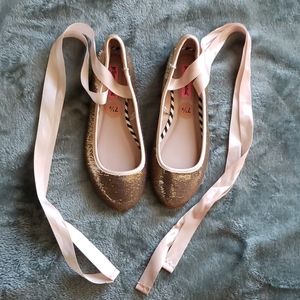 NWT Betsey Johnson Lace up/ Tie up Ballet Flats